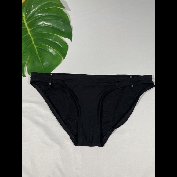 NEW Robin Piccone Luca Cutout‎ Bikini Bottoms in Black [SZ Medium ] - Picture 4 of 12